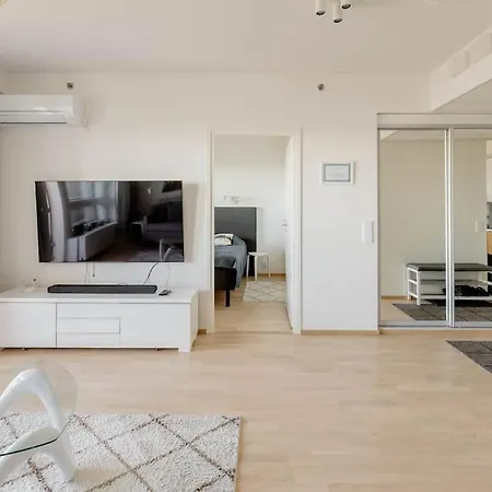 Apartment View Near Nokia Arena Ac